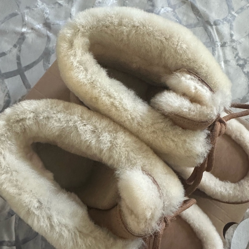 UGG Esmee Shearling Lace Up Tan and Cream Women's Winter Boots - Picture 6 of 12